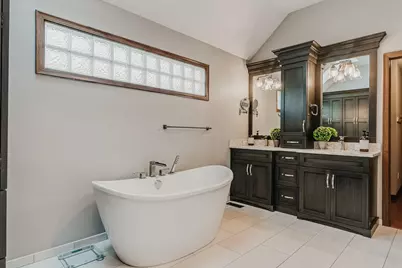 8222 Sanctuary Drive, Columbus, OH 43235 - Photo 31