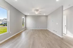 364 Oakmont Dr, Commercial Point, OH 43116 - Photo 15