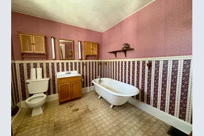 50 N Depot Street, Logan, OH 43138 - Photo 15
