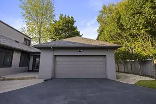 24 N Merkle Rd, Bexley, OH 43209 - Photo 61