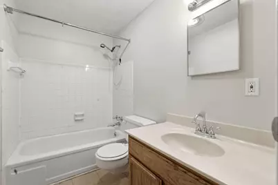 3313 Robin Hill Court E, Columbus, OH 43223 - Photo 31