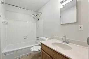 3313 Robin Hill Ct E, Columbus, OH 43223 - Photo 31