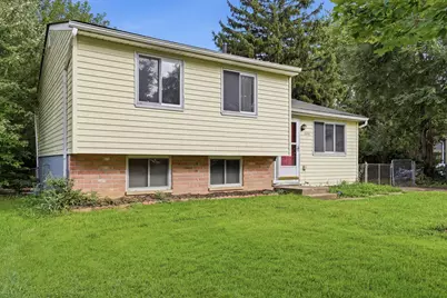 3313 Robin Hill Court E, Columbus, OH 43223 - Photo 5