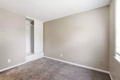 4302 Sibley Avenue, Columbus, OH 43227 - Photo 25