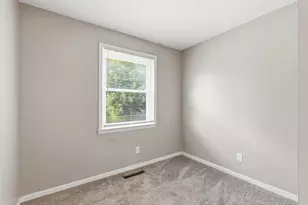 4302 Sibley Ave, Columbus, OH 43227 - Photo 27