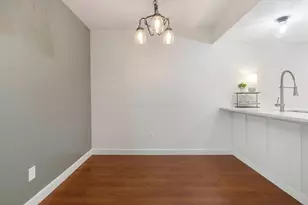 1085 N Merrimar Circle, Columbus, OH 43220 - Photo 9