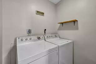 2501 S 6th St, Columbus, OH 43207 - Photo 21