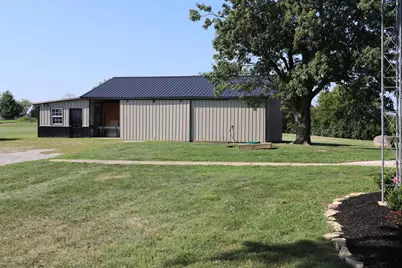 1606 Old Chillicothe Road SE, Washington Court House, OH 43160 - Photo 3