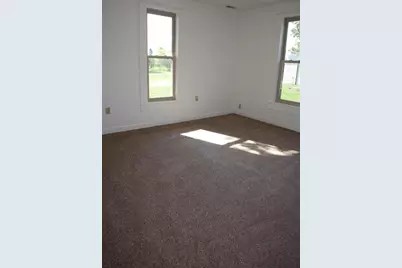 1606 Old Chillicothe Road SE, Washington Court House, OH 43160 - Photo 13