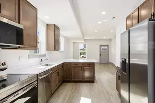858 E Starr Ave, Columbus, OH 43201 - Photo 17