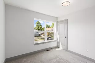 858 E Starr Ave, Columbus, OH 43201 - Photo 23