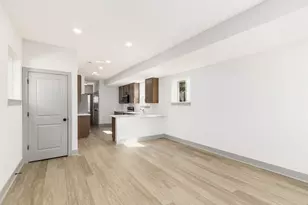 858 E Starr Ave, Columbus, OH 43201 - Photo 11