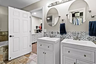 6816 Shadow Drive, Westerville, OH 43081 - Photo 23