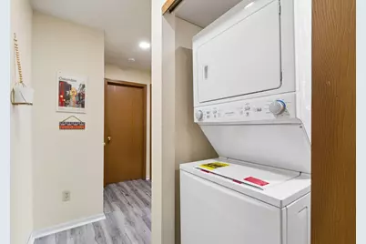 5885 Beechcroft Road #302, Columbus, OH 43229 - Photo 19