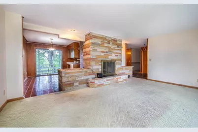 756 Ridgewood Drive, Coshocton, OH 43812 - Photo 9