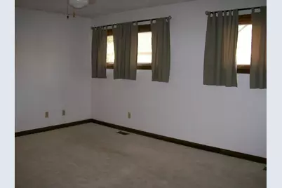 371 Lawnwood Drive, Circleville, OH 43113 - Photo 15