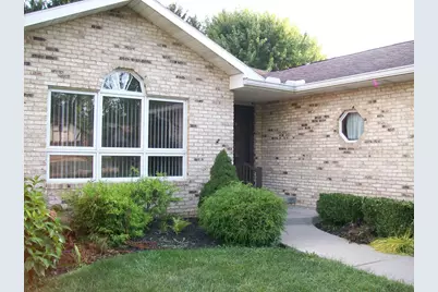 371 Lawnwood Drive, Circleville, OH 43113 - Photo 5
