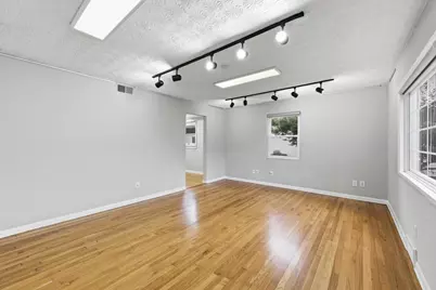 153 N High Street, Gahanna, OH 43230 - Photo 5