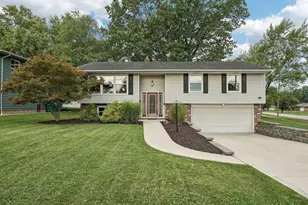 5750 Skyline Dr, Green Hills, OH 44131 - Photo 1
