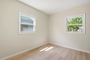 1074 S James Rd, Columbus, OH 43227 - Photo 27