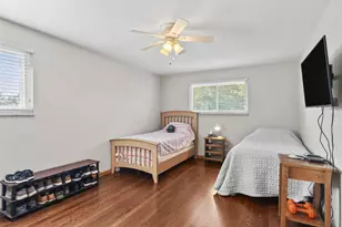 608 Latham Ct, Columbus, OH 43214 - Photo 27