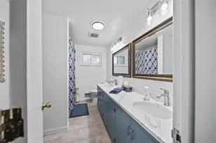 608 Latham Ct, Columbus, OH 43214 - Photo 37