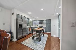 608 Latham Ct, Columbus, OH 43214 - Photo 21