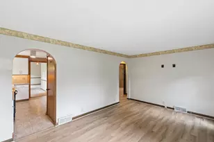 8015 Frank Ave NW, North Canton, OH 44720 - Photo 5