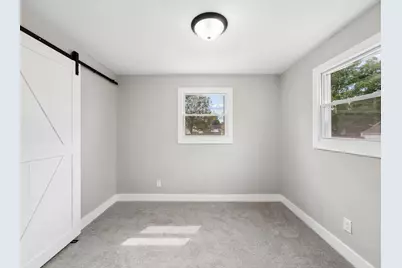 669 E Mithoff Street, Columbus, OH 43206 - Photo 17