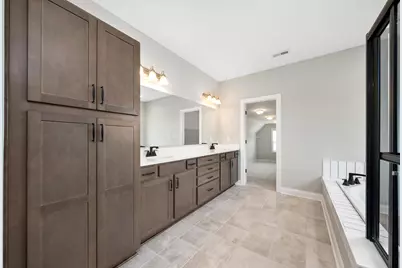 5789 Benton Lane, Delaware, OH 43015 - Photo 3