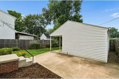 557 E Royal Forest Boulevard, Columbus, OH 43214 - Photo 31