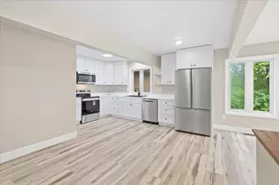1700 Apple Valley Dr, Howard, OH 43028 - Photo 11