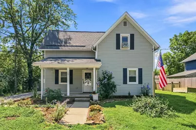 109 W Taylor Street, Ashley, OH 43003 - Photo 1