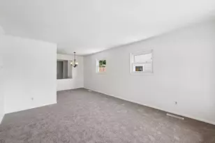 1062 Strimple Ave, Columbus, OH 43229 - Photo 5