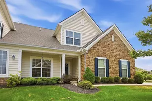 4685 Newport Loop W, Grove City, OH 43123 - Photo 1