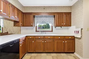 1424 E State Route 18, Tiffin, OH 44883 - Photo 11
