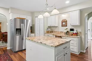 8052 Fenway Cir, Reynoldsburg, OH 43068 - Photo 17