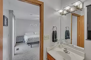 906 Lateglow Ct, Newark, OH 43055 - Photo 25