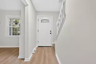 3575 Makassar Dr, Westerville, OH 43081 - Photo 3