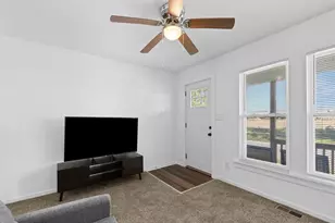 927 Camden Ave, Columbus, OH 43201 - Photo 7