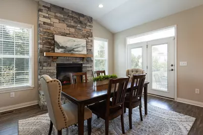 5829 Glendavon Court, Dublin, OH 43016 - Photo 17