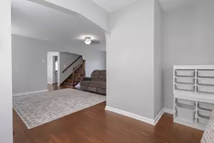 569 Binns Blvd, Columbus, OH 43204 - Photo 9