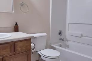 1608 Spring Village Ln, Ontario, OH 44906 - Photo 15