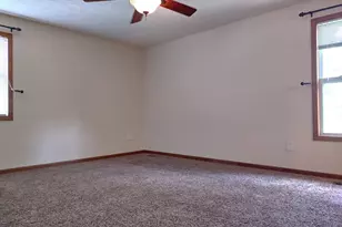 1608 Spring Village Ln, Ontario, OH 44906 - Photo 17