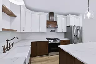 3800 Genessee Ave, Columbus, OH 43219 - Photo 17
