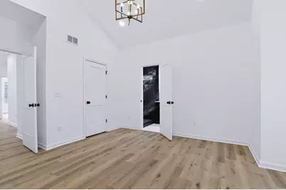 3800 Genessee Avenue, Columbus, OH 43219 - Photo 37
