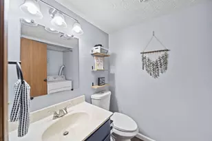 3735 Harborough Dr, Columbus, OH 43230 - Photo 9