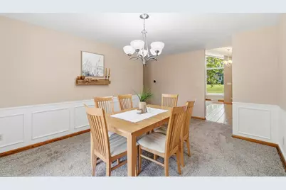 2224 Berry Hill Drive, Grove City, OH 43123 - Photo 9
