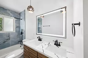 1888 Woodcrest Rd, Columbus, OH 43232 - Photo 27