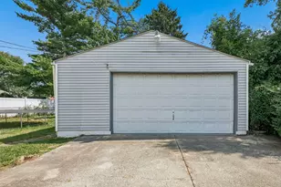 1888 Woodcrest Rd, Columbus, OH 43232 - Photo 61